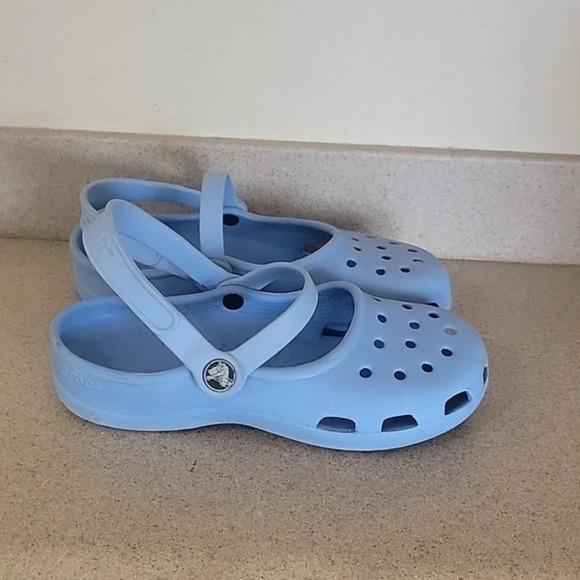 *CHILDRENS CROCS BLUE (sz girl-3 boy-5) - Picture 2 of 6
